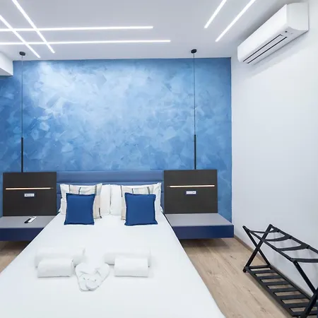 Giulio Cesare Luxury לינה וארוחת בוקר 4*
