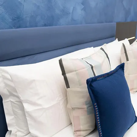 לינה וארוחת בוקר Giulio Cesare Luxury