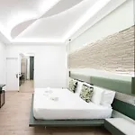 Giulio Cesare Luxury Frühstückspension 4*